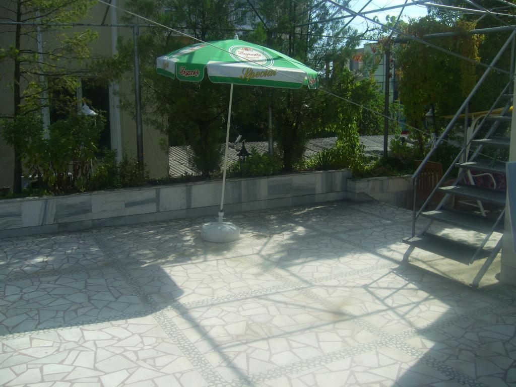 Family Hotel George Svilengrad Oda fotoğraf