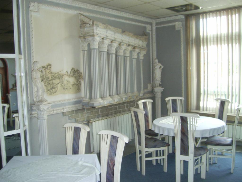 Family Hotel George Svilengrad Dış mekan fotoğraf