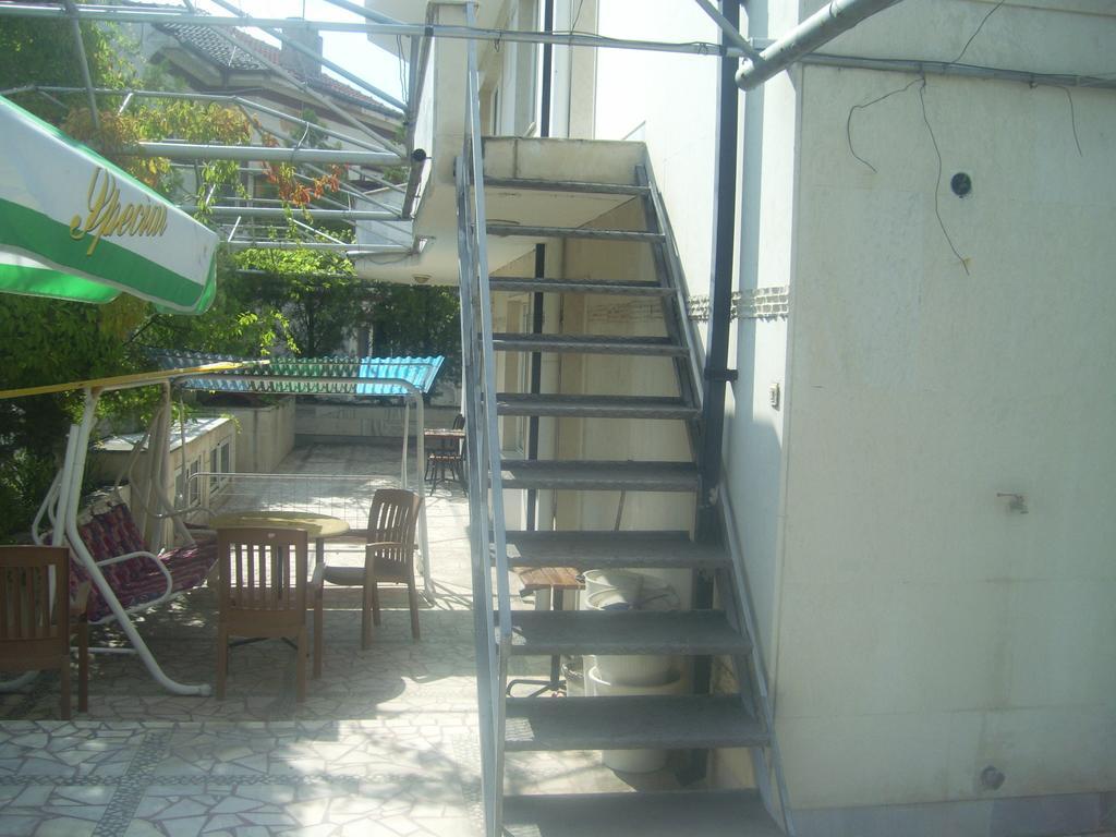 Family Hotel George Svilengrad Oda fotoğraf