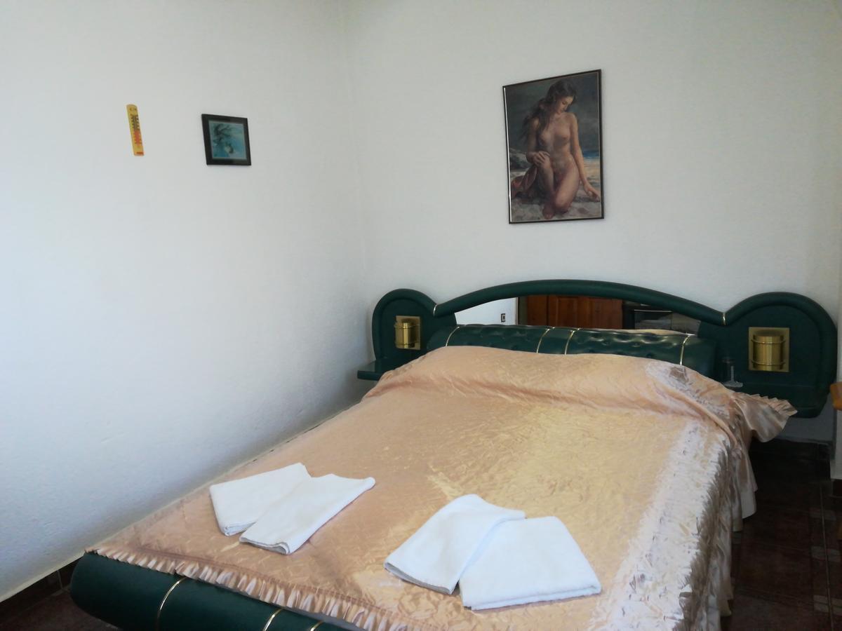 Family Hotel George Svilengrad Dış mekan fotoğraf