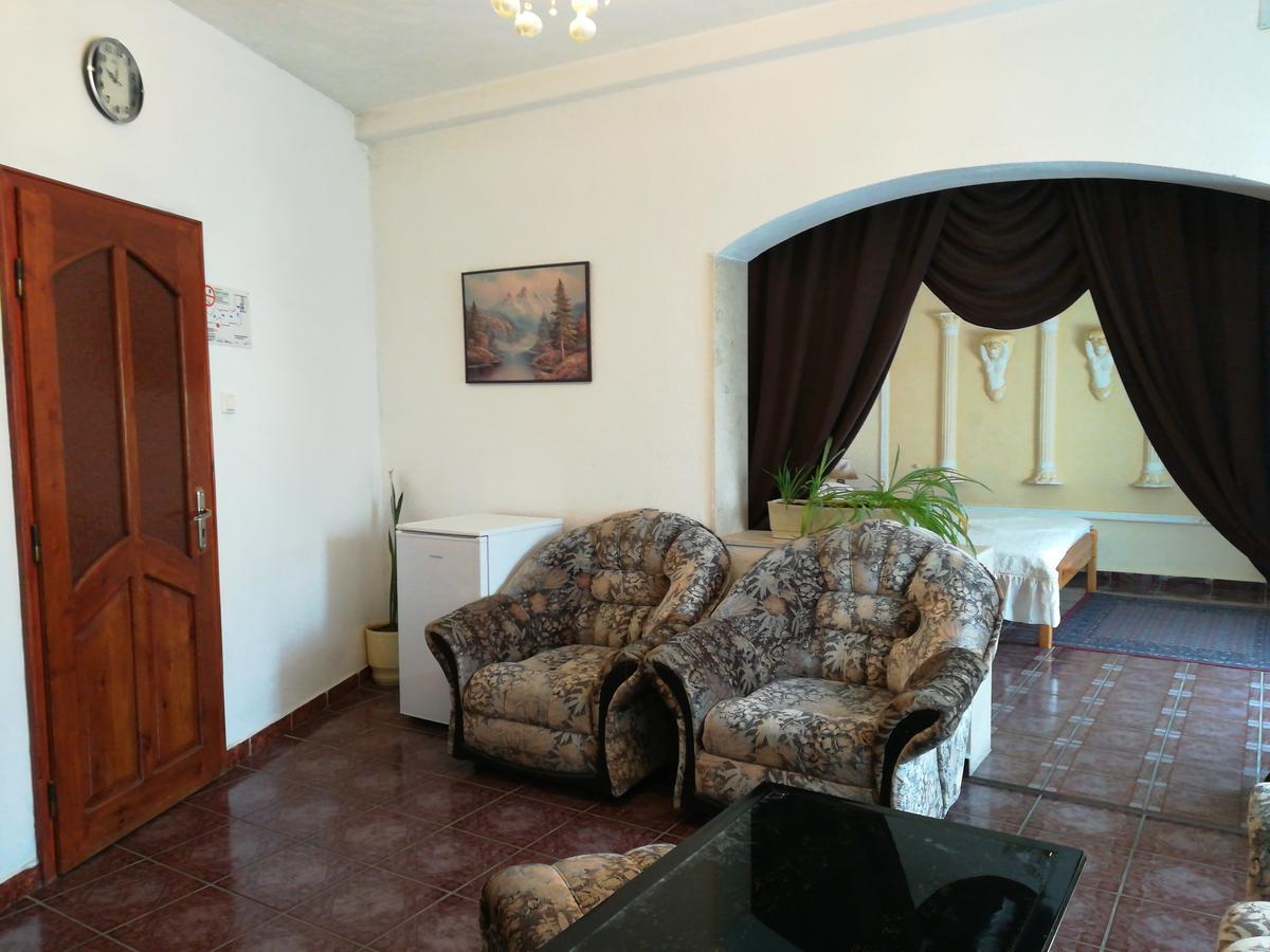 Family Hotel George Svilengrad Dış mekan fotoğraf