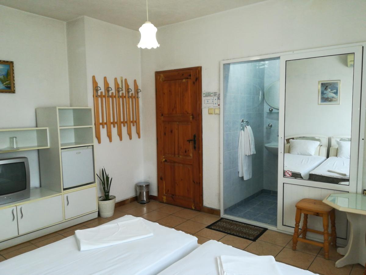 Family Hotel George Svilengrad Dış mekan fotoğraf